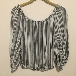 Off shoulder 3/4 sleeve
